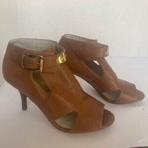 Michael Kors Tan Heels